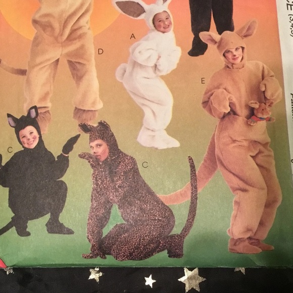 McCalls Costumes 8953-size 3-4-5. Six fun animals to sew - Picture 4 of 7